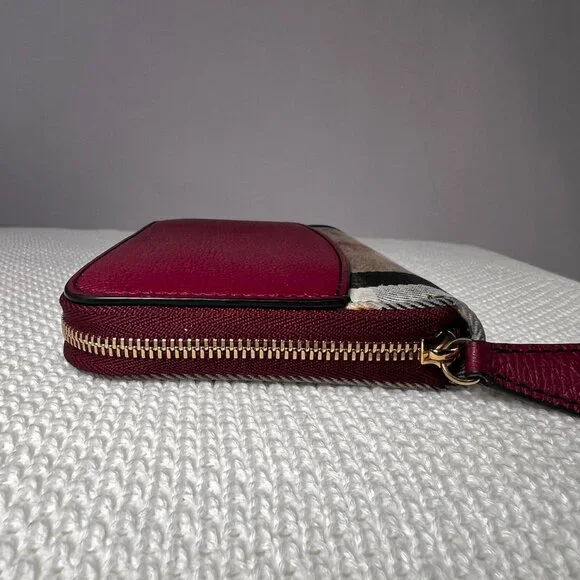 BURBERRY Elmore Horseferry Check leather Zip Around Wallet As is - Picture 4 of 13